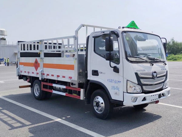 楚勝牌CSC5045TQPB6L氣瓶運(yùn)輸車(chē)