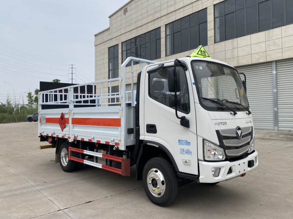 氣瓶運(yùn)輸車(chē)，運(yùn)輸車(chē)，運(yùn)輸車(chē)價(jià)格，楚勝汽車(chē)集團(tuán)